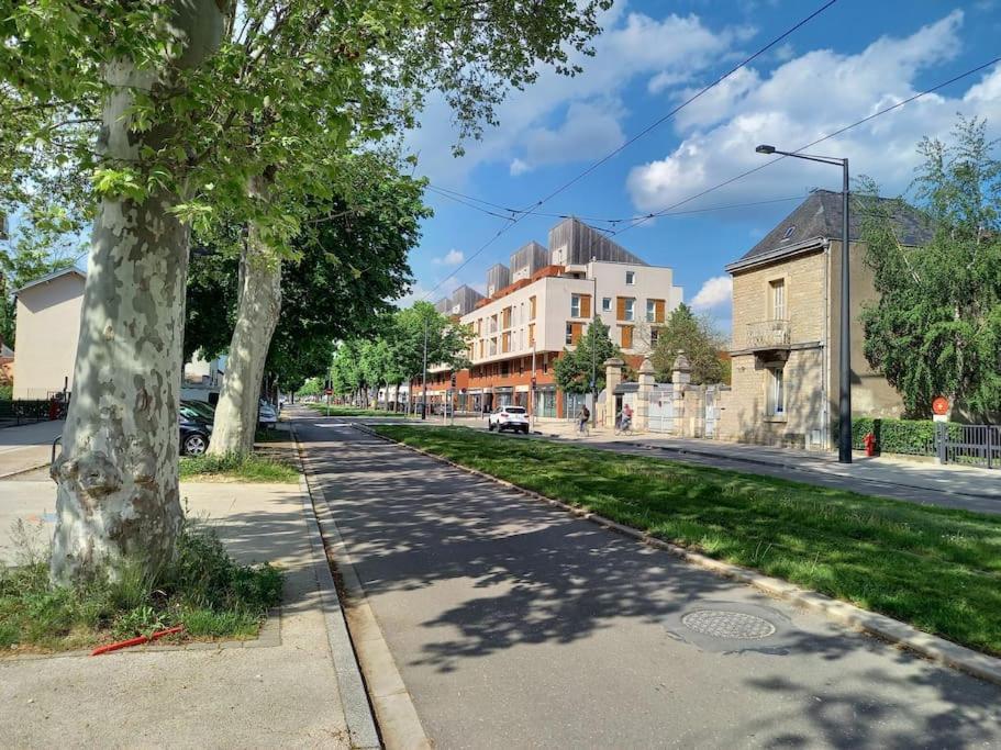 Appartement Bel Grande Terrasse Avec Parking A *